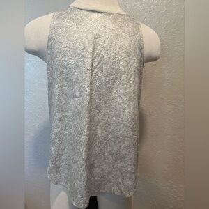 Athleta Zephyr Cream Olive Tank size Large